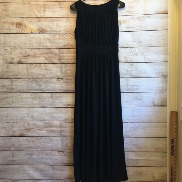 HAANI BLACK MAXI DRESS WITH EMBELLISHED NECKLINE - Picture 5 of 9